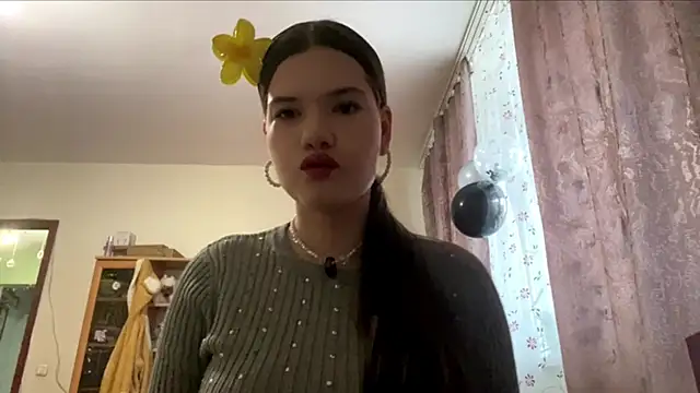 AlmetaBradicich online show from October 8, 6:44 am