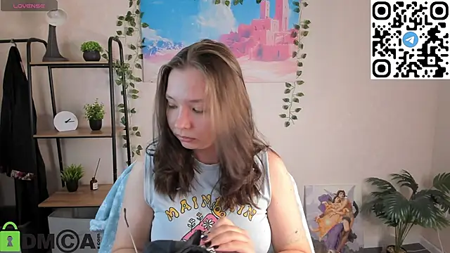 Nuura Moore online show from November 10, 12:53 am