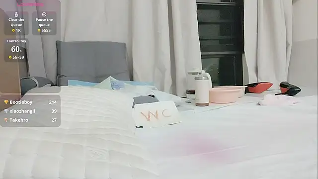 Taobaby168 online show from November 2, 8:44 pm