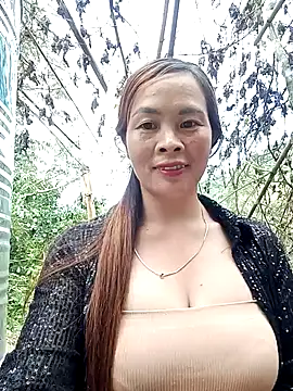 Snapshot of lucky774- chatting on October 22, 7:30 am lucky774- online show from October 22, 7:30 am