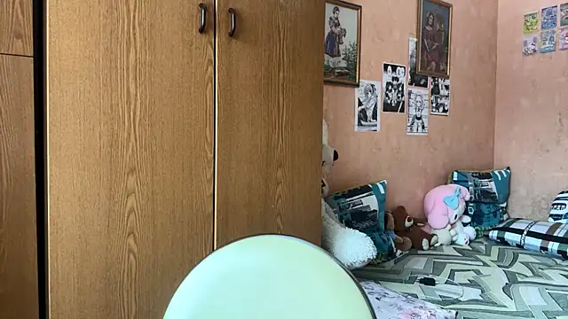 EhtelBiondi online show from January 12, 8:08 am