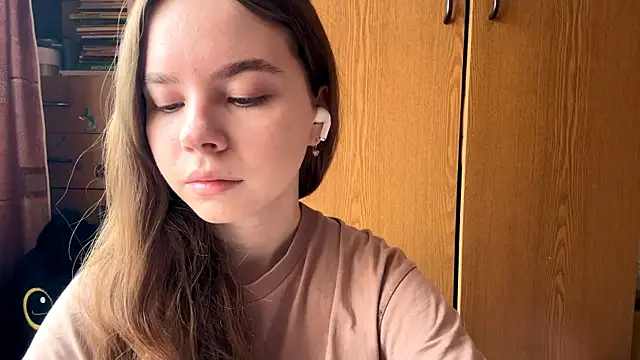 EhtelBiondi online show from January 17, 8:08 am