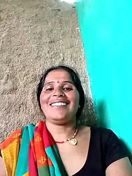 Snapshot of Nm_sanjna chatting on October 13, 9:09 am Nm sanjna online show from October 13, 9:09 am