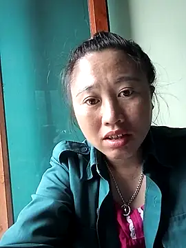 Snapshot of Ducky27021991 chatting on November 2, 8:28 am Ducky27021991 online show from November 2, 8:28 am