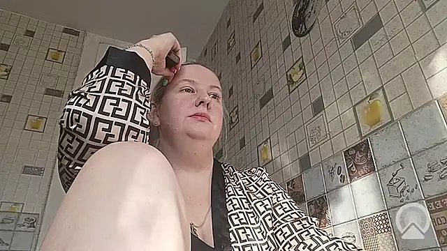 Snapshot of Melorini chatting on February 20, 6:26 am Melorini online show from February 20, 6:26 am