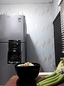 Lollysmile26 online show from October 19, 2:23 am