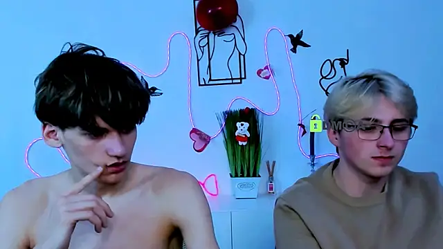 rico steel online show from February 19, 7:54 pm