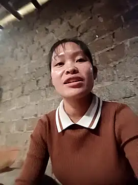 Snapshot of Young_vietnamese chatting on October 7, 2:09 am Young vietnamese online show from October 7, 2:09 am