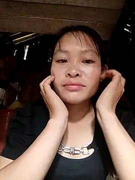 Snapshot of Young_vietnamese chatting on October 9, 1:36 am Young vietnamese online show from October 9, 1:36 am