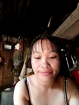 Snapshot of Young_vietnamese chatting on October 11, 2:33 am Young vietnamese online show from October 11, 2:33 am