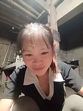 Snapshot of Young_vietnamese chatting on October 20, 10:32 pm Young vietnamese online show from October 20, 10:32 pm