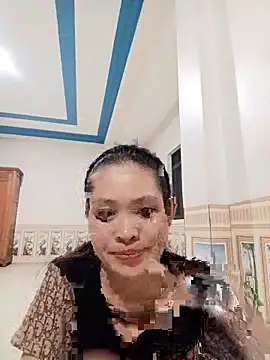 Snapshot of Young_vietnamese chatting on October 21, 12:39 pm Young vietnamese online show from October 21, 12:39 pm