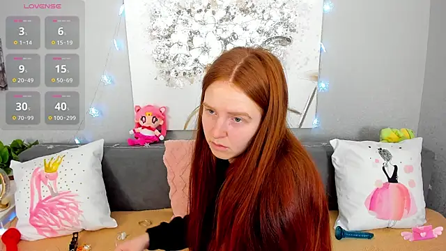 Evarey  online show from December 20, 6:20 am