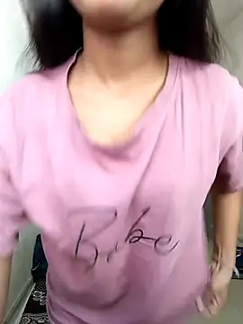 anshika0124 online show from November 12, 4:46 am