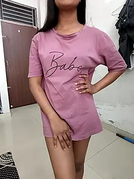 anshika0124 online show from December 20, 5:14 am