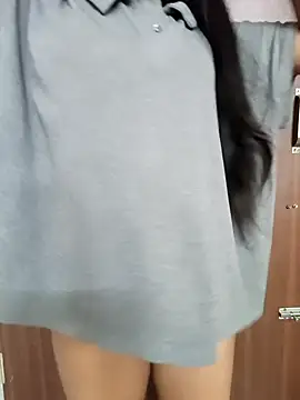 anshika0124 online show from February 11, 9:14 am