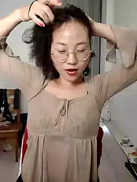 nini10052025 online show from November 19, 5:18 am