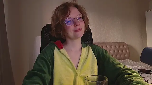 emymayy online show from June 22, 3:08 am