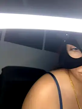 Teengirlmiaa online show from November 27, 11:51 pm