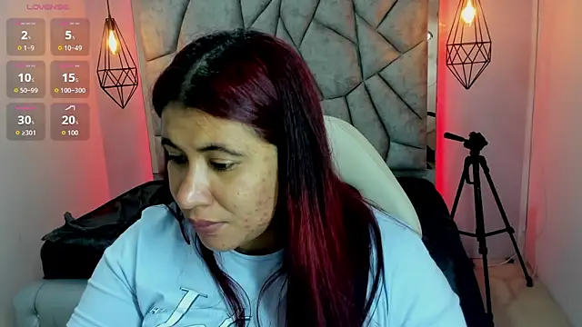 Addyy 02 online show from May 23, 6:34 pm