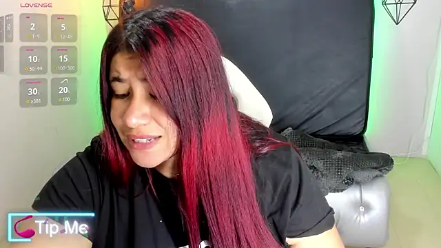 Addyy 02 online show from June 13, 6:50 pm