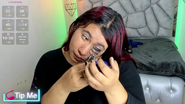 Addyy 02 online show from June 16, 6:43 pm