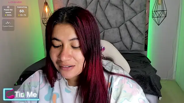 Addyy 02 online show from June 17, 6:42 pm