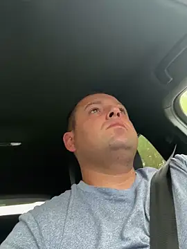 Snapshot of crazy88p chatting on October 16, 9:10 am crazy88p online show from October 16, 9:10 am