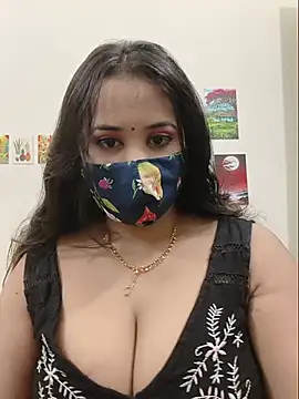 Snapshot of Beauty_Queen_Soniya chatting on July 12, 10:50 am Beauty Queen Soniya online show from July 12, 10:50 am