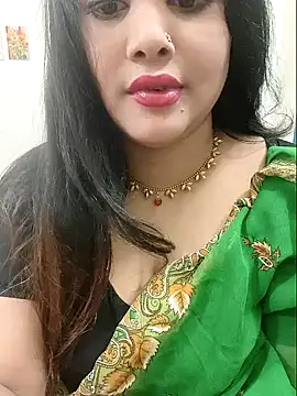 Snapshot of Beauty_Queen_Soniya chatting on July 20, 11:45 am Beauty Queen Soniya online show from July 20, 11:45 am