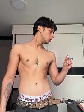 ErosDominant online show from November 21, 7:45 pm