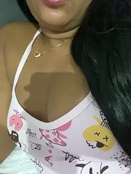 Brunamorenago online show from March 27, 11:59 pm