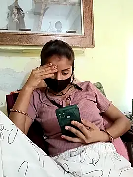 Payal G online show from October 18, 4:04 am