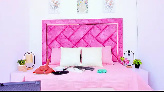 Bigasshott  online show from January 7, 8:00 pm