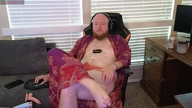 theballboy1 online show from May 11, 4:04 pm