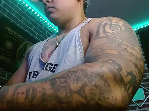 jordan bigcock  online show from October 9, 7:17 am