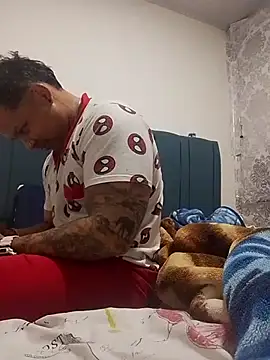 jordan bigcock  online show from April 14, 1:33 am