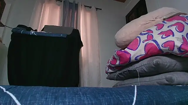s-sweett online show from July 23, 8:51 pm