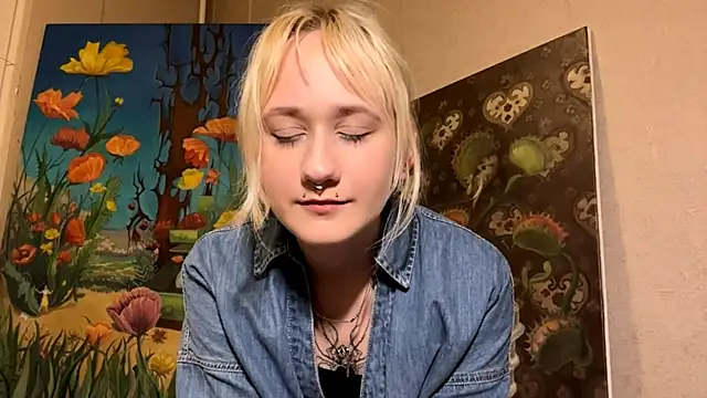 Ulemonala Cute online show from October 11, 6:17 pm