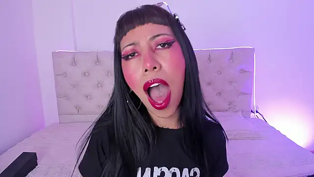 Snapshot of Nina_fox_0691 chatting on February 8, 2:53 pm Nina fox 0691 online show from February 8, 2:53 pm