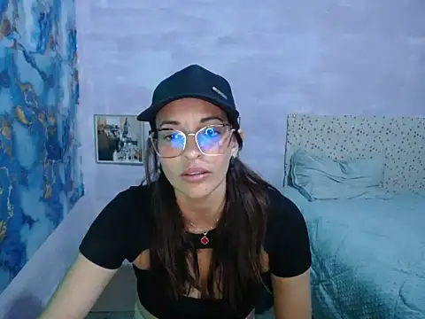 Snapshot of cerecita_anna chatting on February 25, 9:57 pm cerecita anna online show from February 25, 9:57 pm