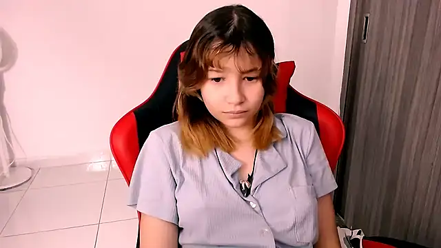 EmuOtori online show from January 10, 12:18 pm