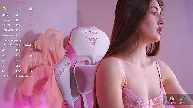 LureOfEva online show from December 16, 8:58 pm