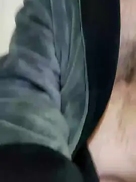 Snapshot of Christian-77 chatting on October 7, 3:47 am Christian-77 online show from October 7, 3:47 am