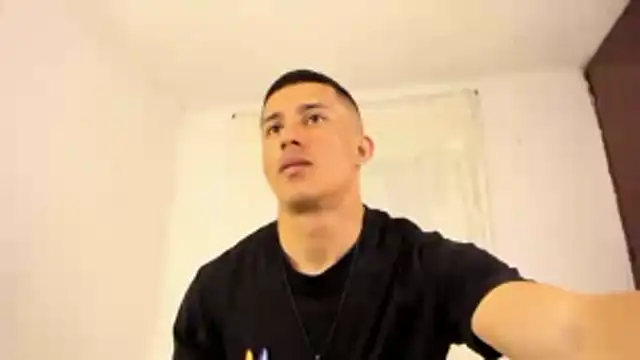 Muscle man07 online show from November 15, 9:43 pm