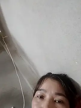 Snapshot of ladzy_sexy chatting on October 12, 4:06 pm ladzy sexy online show from October 12, 4:06 pm