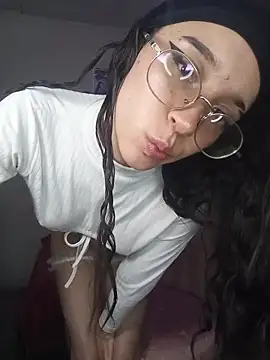 Brugmansia  online show from January 11, 8:25 pm