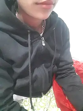 Snapshot of Mahi677 chatting on January 6, 4:05 am Mahi677 online show from January 6, 4:05 am