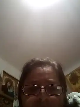 Snapshot of MilaCold5443 chatting on October 22, 9:58 pm MilaCold5443 online show from October 22, 9:58 pm