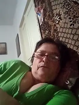 Snapshot of MilaCold5443 chatting on November 14, 7:34 pm MilaCold5443 online show from November 14, 7:34 pm